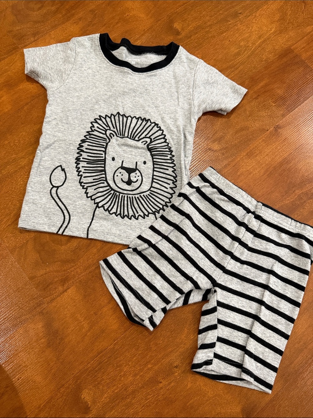 Carters Gray Lion Print Kids Pajama Set - Short Sleeve & Shorts